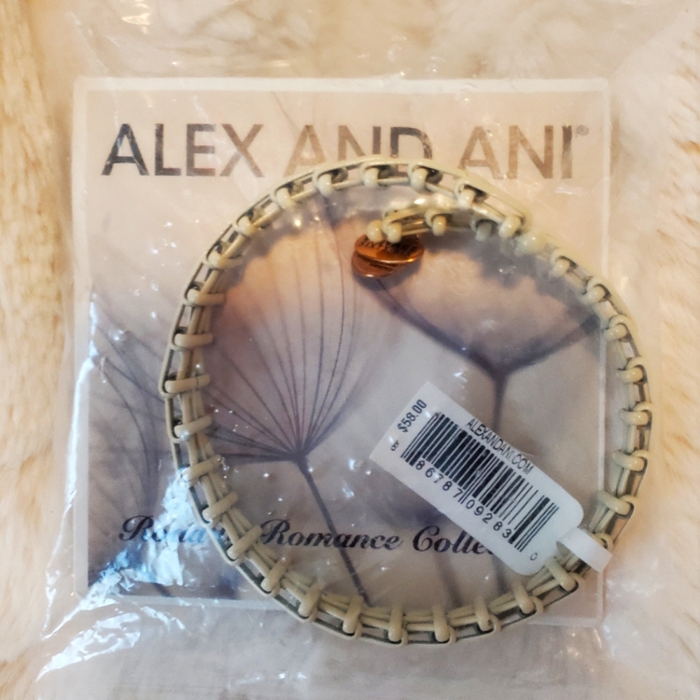 NWT Alex and ANI Road to Romance Collection Bracelet